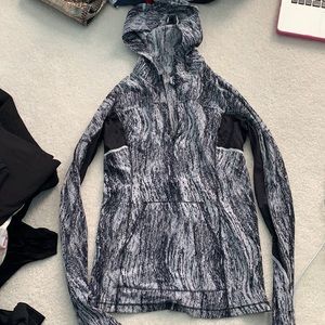 Lulu lemon long sleeve sweatshirt